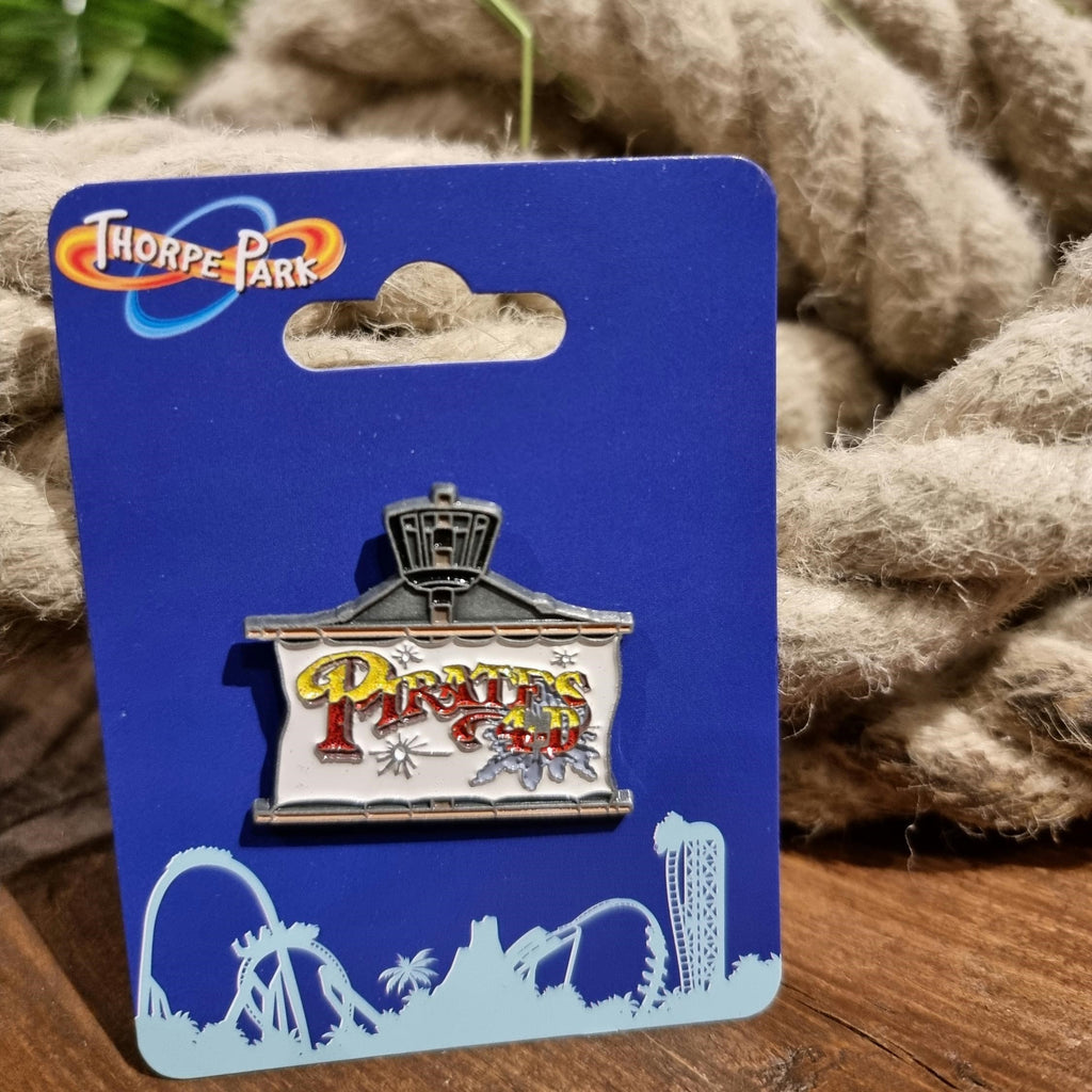 Fanattik Sea Of Thieves Pirate Legend Pin – Glow In The Dark, LTD Edition Replica Badge
